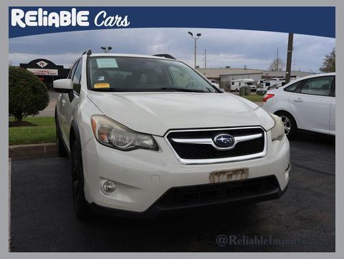 Crystal White Pearl 2015 Subaru XV Crosstrek 2.0i Premium