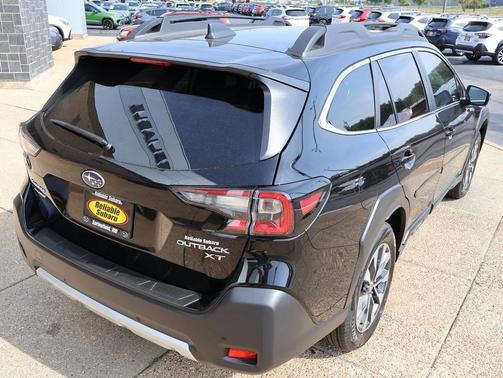 2025 Subaru Outback Limited XT