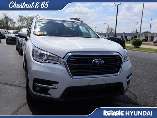 Crystal White Pearl 2022 Subaru Ascent Limited 8-Passenger