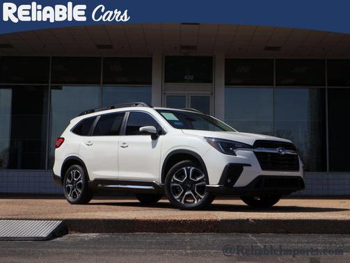 Crystal White Pearl 2023 Subaru Ascent Limited 7-Passenger