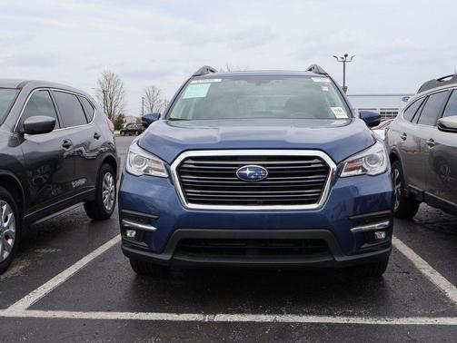 Abyss Blue Pearl 2022 Subaru Ascent Limited 8-Passenger