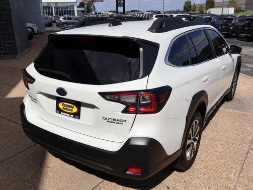 2025 Subaru Outback Premium