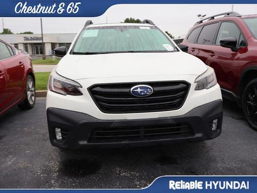 Crystal White Pearl 2020 Subaru Outback Onyx Edition XT