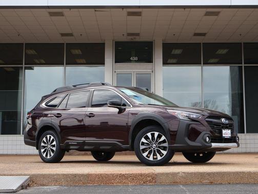 Dark Mahogany Pearl 2023 Subaru Outback Limited