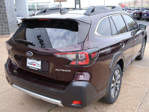 Dark Mahogany Pearl 2023 Subaru Outback Limited