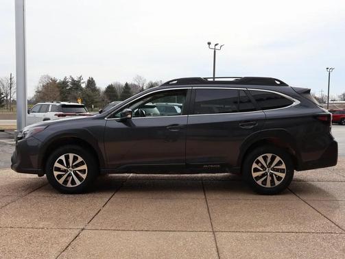 2023 Subaru Outback Premium