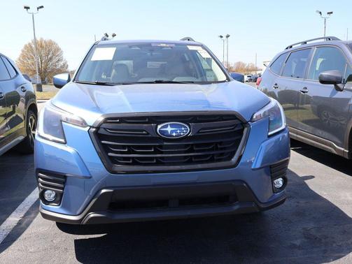 Horizon Blue Pearl 2024 Subaru Forester Premium