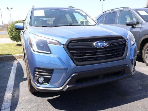 Horizon Blue Pearl 2024 Subaru Forester Premium