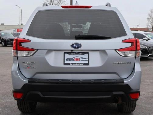 2021 Subaru Forester Base