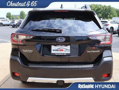 Crystal Black Silica 2023 Subaru Outback Limited