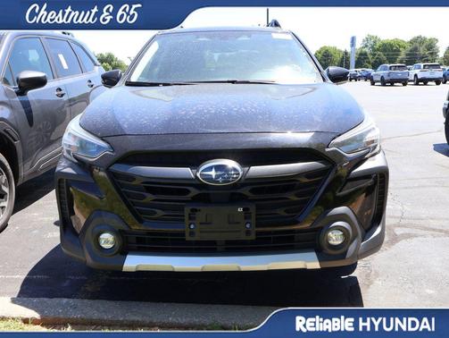 Crystal Black Silica 2023 Subaru Outback Limited