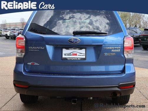 Quartz Blue Pearl 2017 Subaru Forester 2.5i