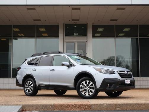 2022 Subaru Outback Premium