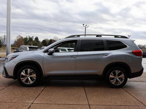 2024 Subaru Ascent Premium 7-Passenger