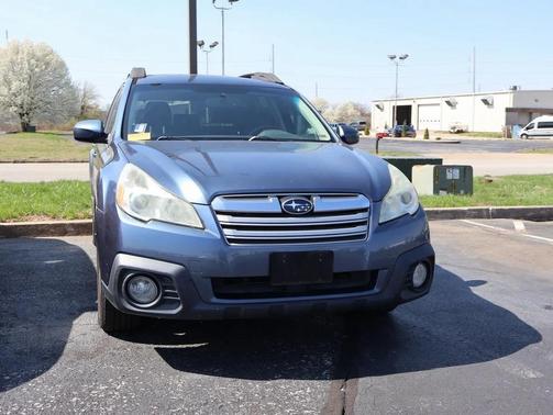 2013 Subaru Outback 2.5i Premium