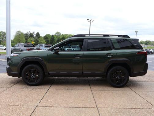 Deep Emerald Green Pearl 2026 Subaru Outback Limited