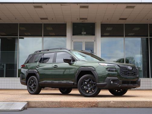 Deep Emerald Green Pearl 2026 Subaru Outback Limited