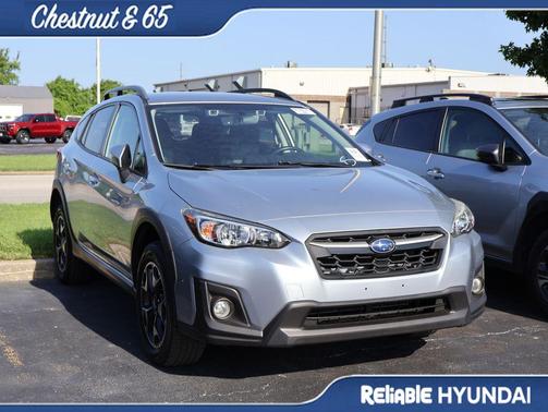 Ice Silver 2019 Subaru Crosstrek 2.0i Premium