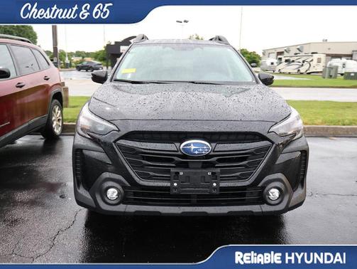 Crystal Black Silica 2024 Subaru Outback Onyx Edition