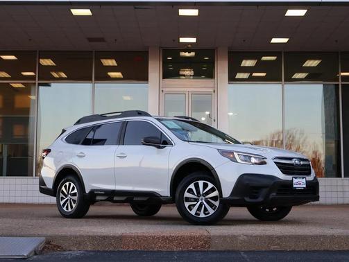 2021 Subaru Outback Base