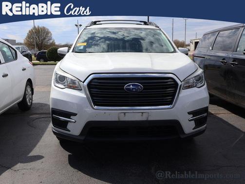 Crystal White Pearl 2019 Subaru Ascent Premium 8-Passenger