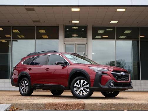 2023 Subaru Outback Premium
