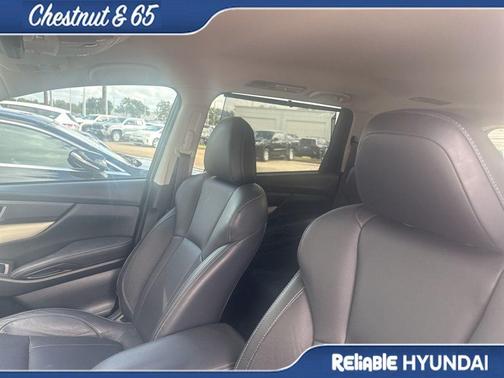 Crystal White Pearl 2020 Subaru Ascent Limited 8-Passenger