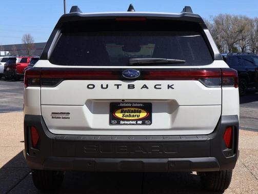 Crystal White Pearl 2026 Subaru Outback Limited XT