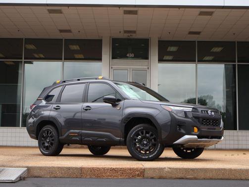 Magnetite Gray Metallic 2026 Subaru Forester Wilderness