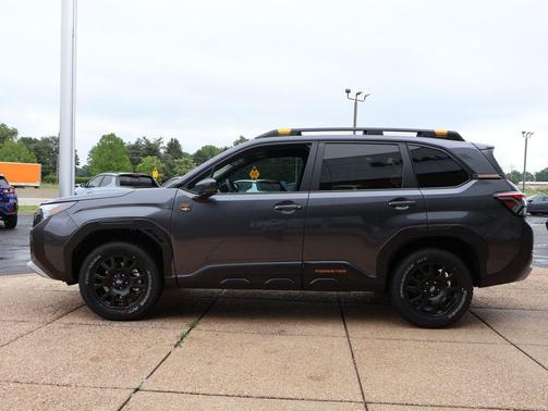 Magnetite Gray Metallic 2026 Subaru Forester Wilderness
