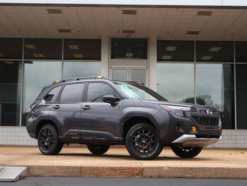 Magnetite Gray Metallic 2026 Subaru Forester Wilderness