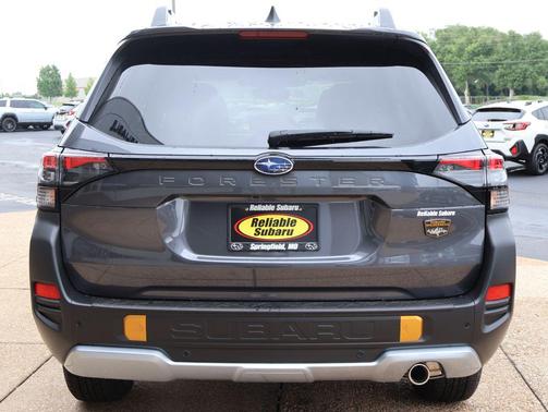 Magnetite Gray Metallic 2026 Subaru Forester Wilderness