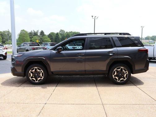 Magnetite Gray 2026 Subaru Outback Touring