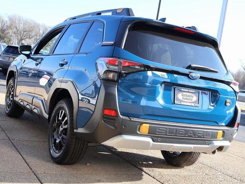 Geyser Blue 2026 Subaru Forester Wilderness
