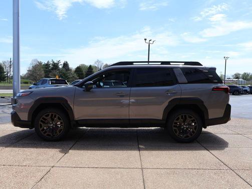 River Rock Pearl 2026 Subaru Outback Limited XT