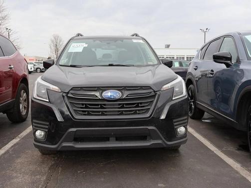 2023 Subaru Forester Premium