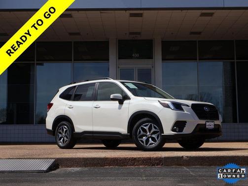 2023 Subaru Forester Premium