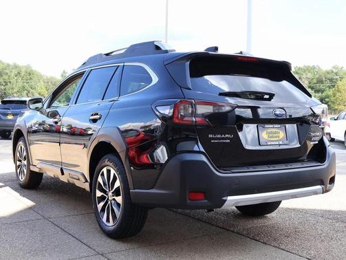 2025 Subaru Outback Touring