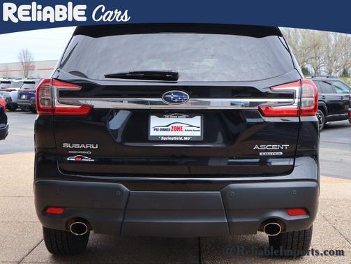 Crystal Black Silica 2023 Subaru Ascent Limited 7-Passenger