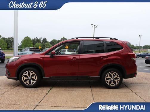 Crimson Red Pearl 2023 Subaru Forester Premium