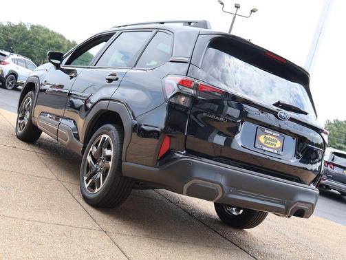Crystal Black Silica 2026 Subaru Forester Limited