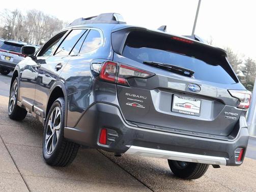 2020 Subaru Outback Touring XT