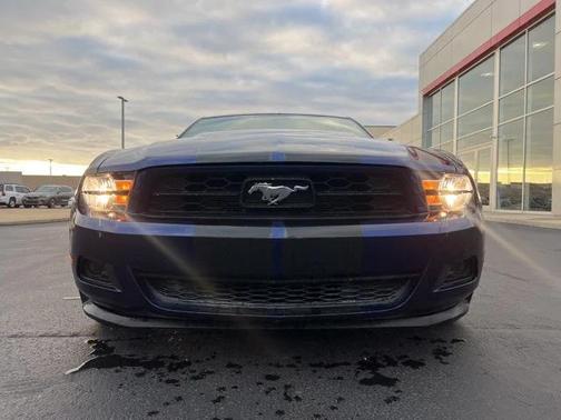 2012 Ford Mustang V6 Premium
