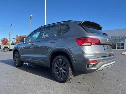 2024 Volkswagen Taos 1.5T S