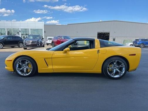 2005 Chevrolet Corvette Base