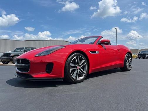 2019 Jaguar F-TYPE P300