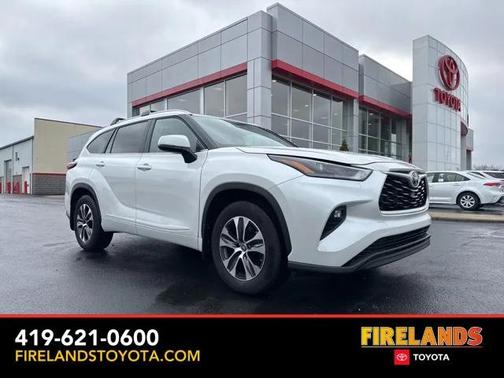 2024 Toyota Highlander XLE