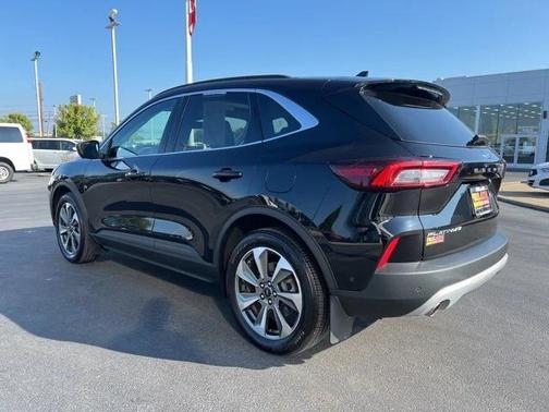 2023 Ford Escape Platinum