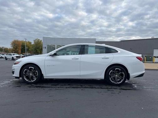 2022 Chevrolet Malibu LT