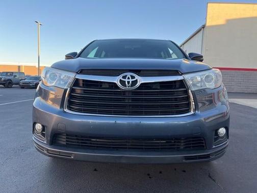 2016 Toyota Highlander LE Plus